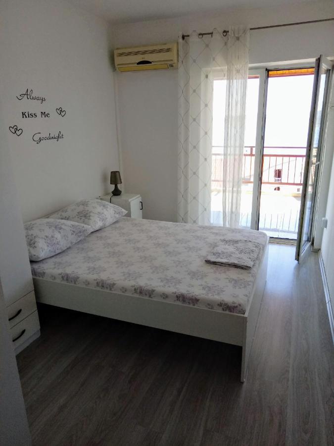 Apartments Flora Crikvenica Zewnętrze zdjęcie